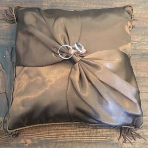 Wedding ring bearer, NO BOX